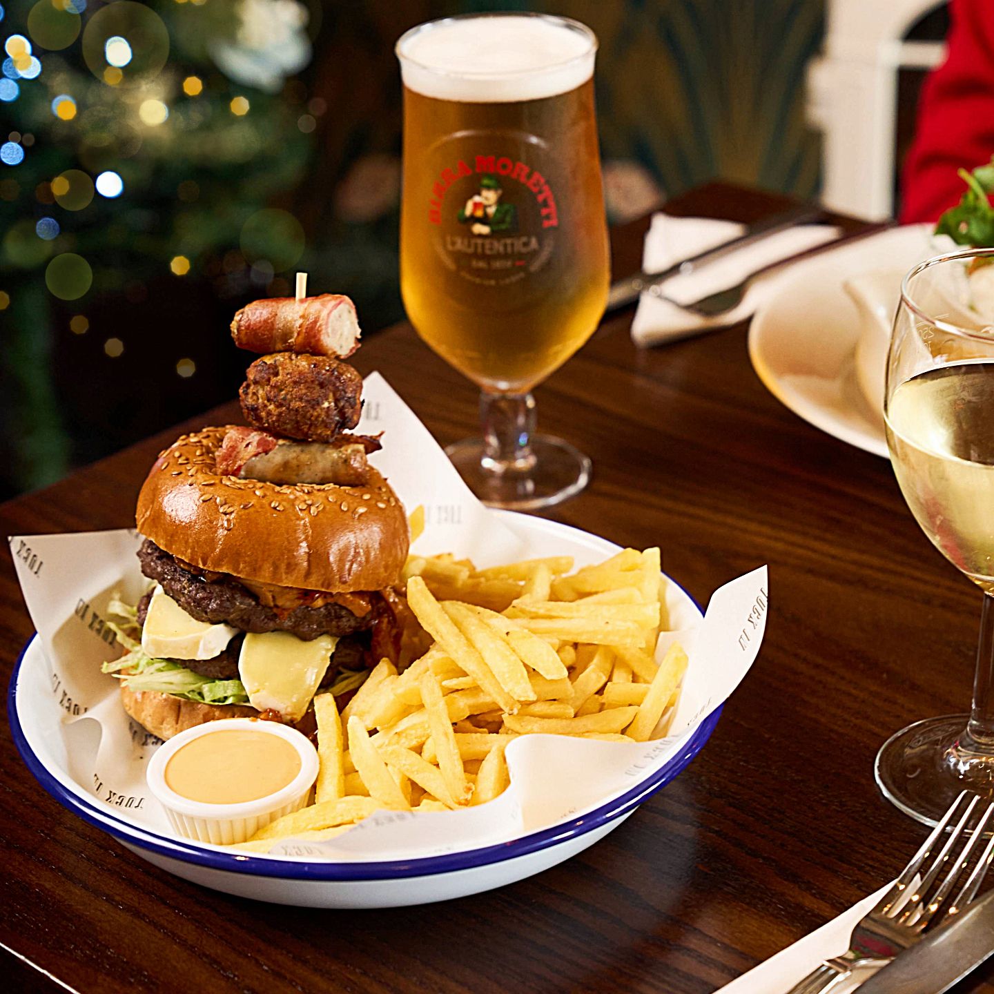 Festive Lunch & Dinner at The George & Dragon in Arundel
